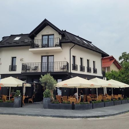 Kwarc Restauracja & Pokoje Hotelowe Susiec Exterior foto
