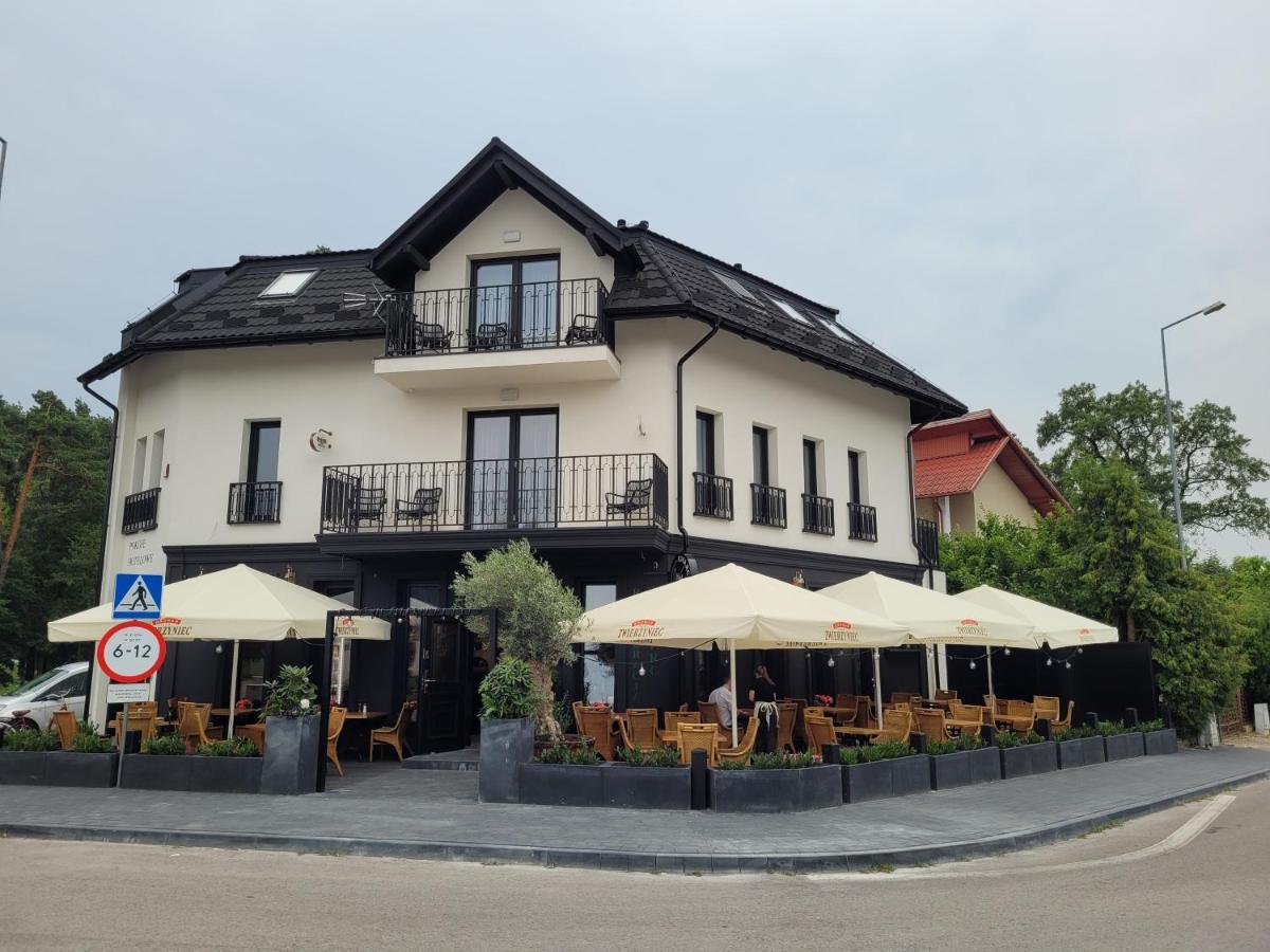 Kwarc Restauracja & Pokoje Hotelowe Susiec Exterior foto
